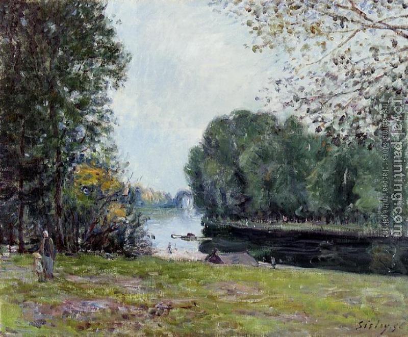 Alfred Sisley : A Bend in the Loing, Sunlight